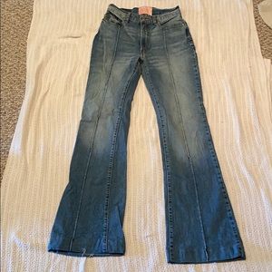 REVICE STAR BOOTY JEANS SIZE 27